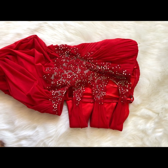 NORDSTOM : Formal Red Dress size 0 - Picture 5 of 7